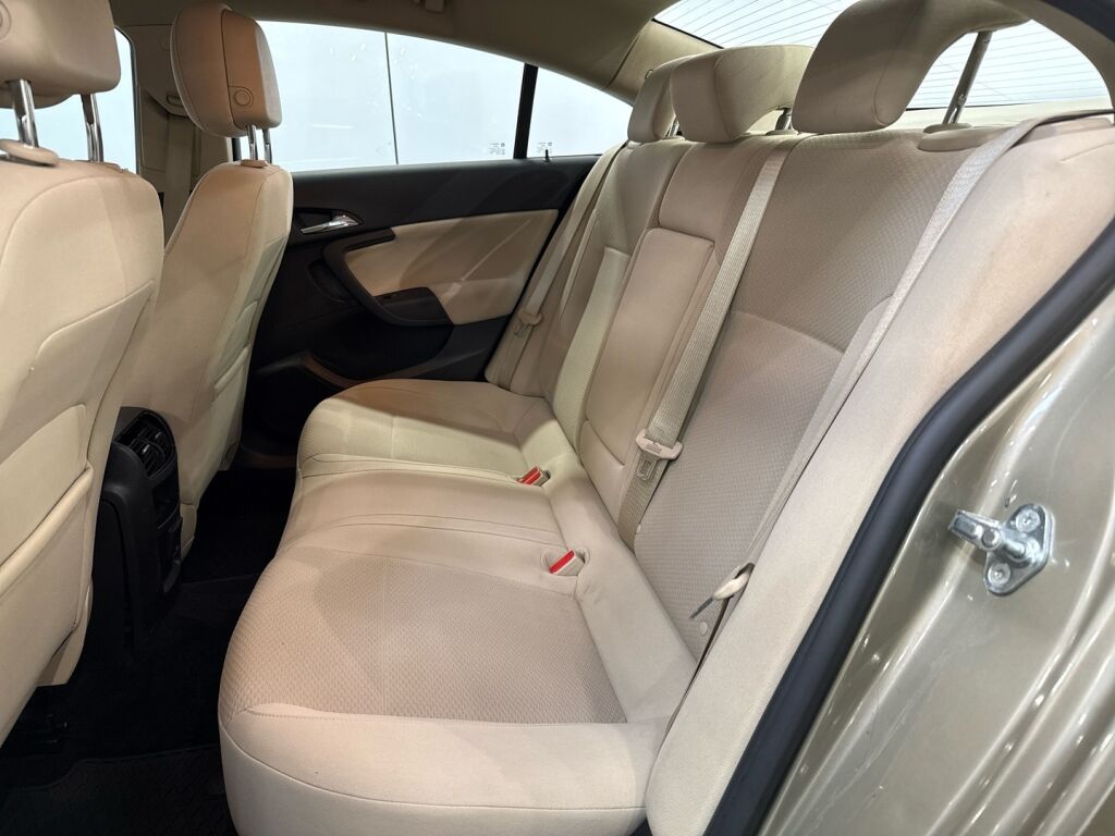 Opel Insignia 2015 Ruskea (beige)