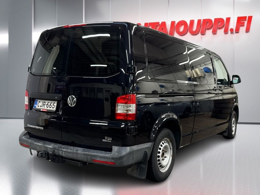Volkswagen Transporter 2015 Musta