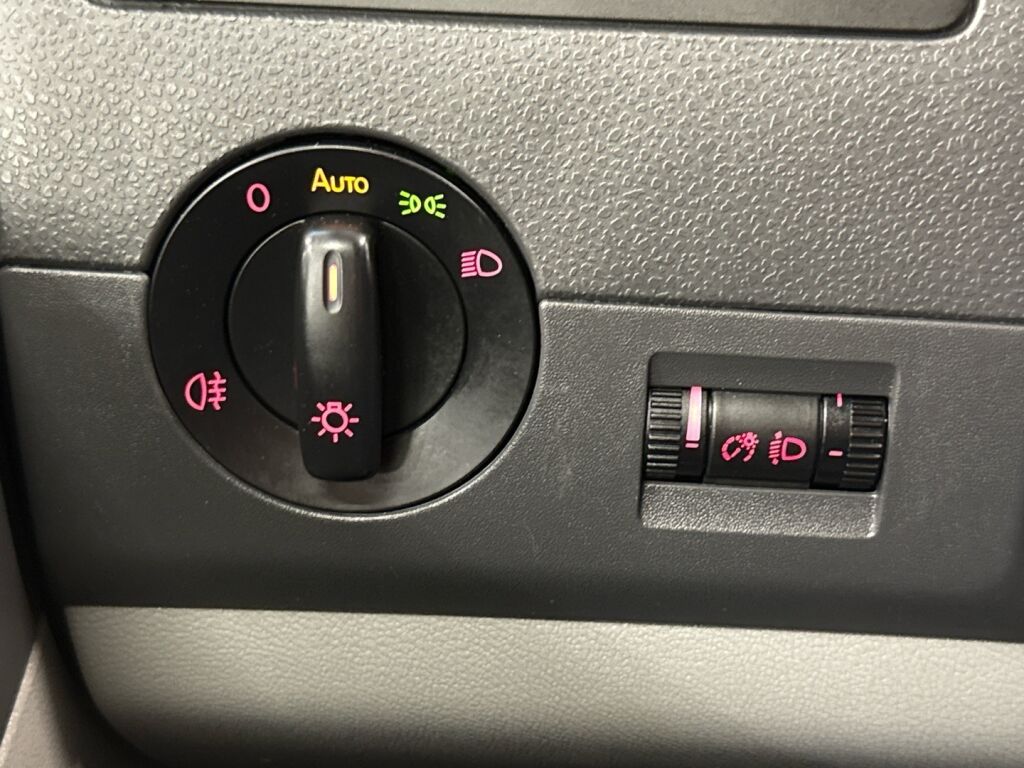 Volkswagen Transporter 2015 Musta