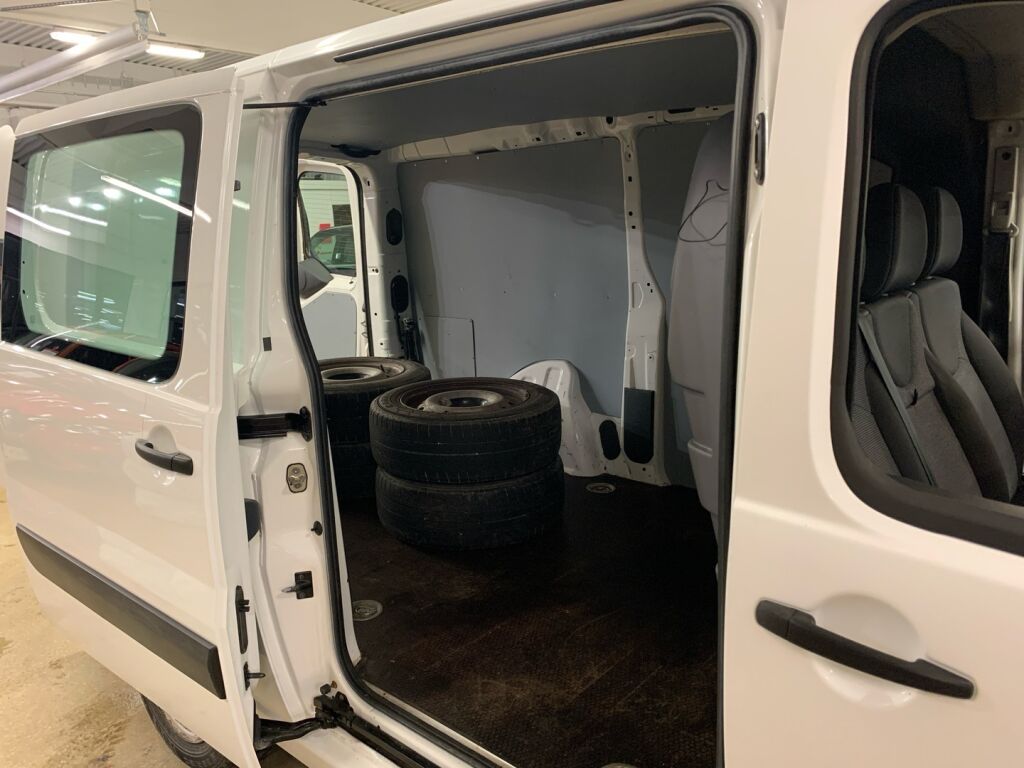 Toyota Proace 2015 Valkoinen