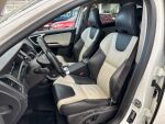 Volvo XC60 2015 Valkoinen
