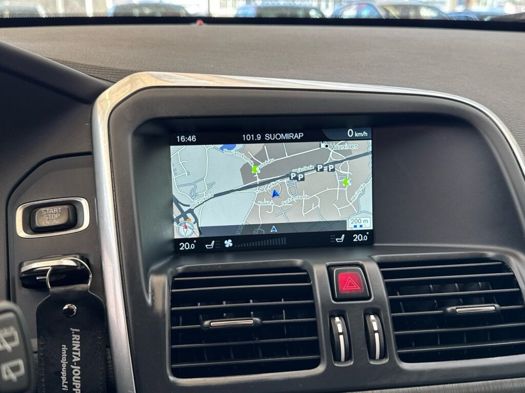 Volvo XC60 2015 Valkoinen