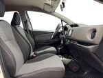 Toyota Yaris 2015 Valkoinen