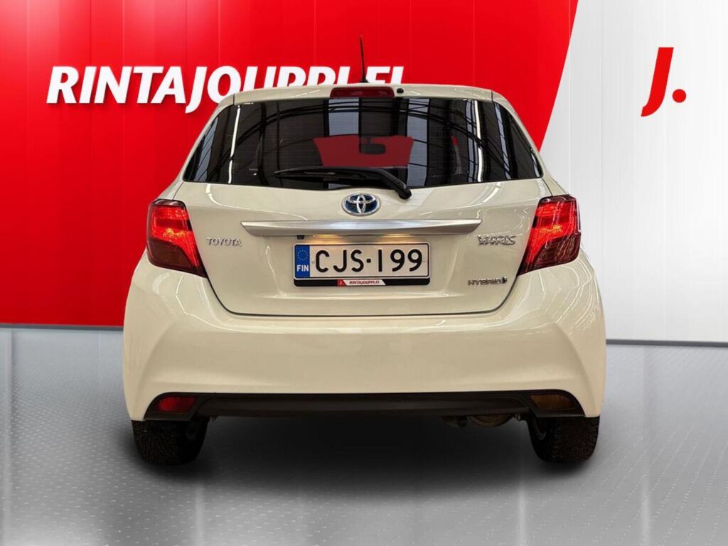 Toyota Yaris 2015 Valkoinen