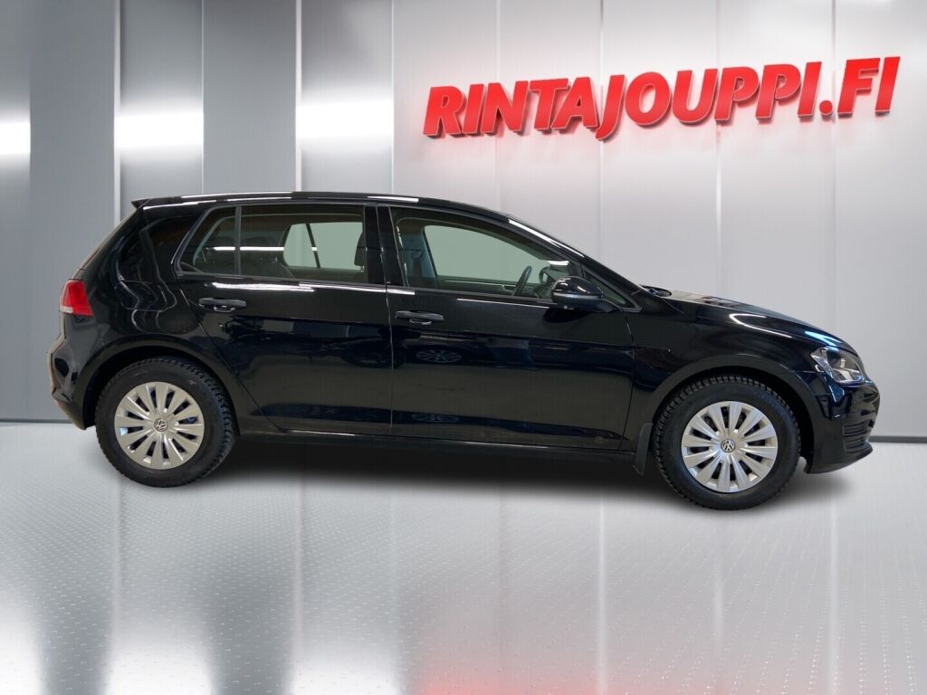 Volkswagen Golf 2015 Musta