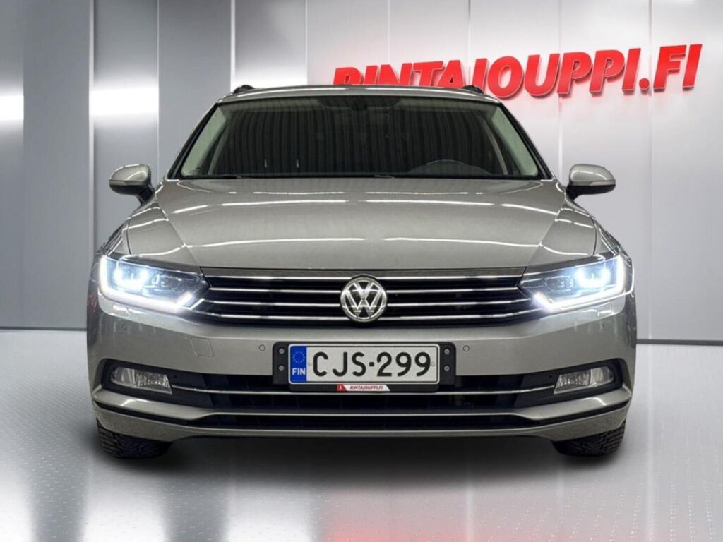 Volkswagen Passat 2015 Metallinhohto Harmaa
