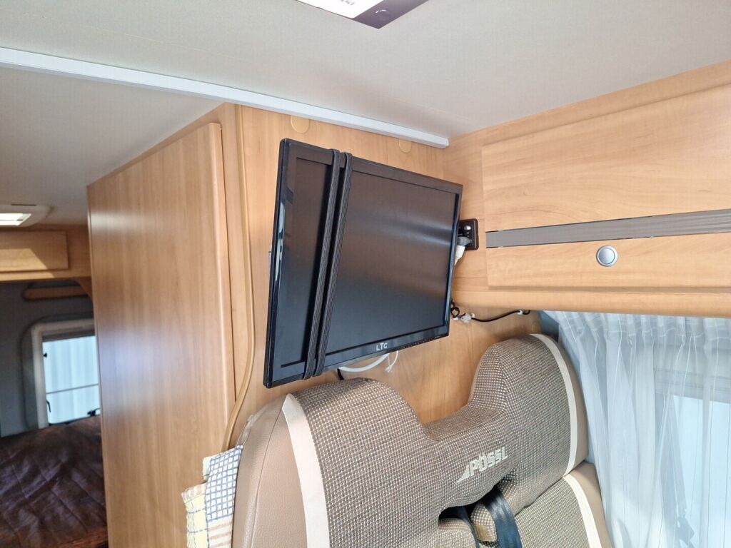 Pössl 2win 2015 Harmaa