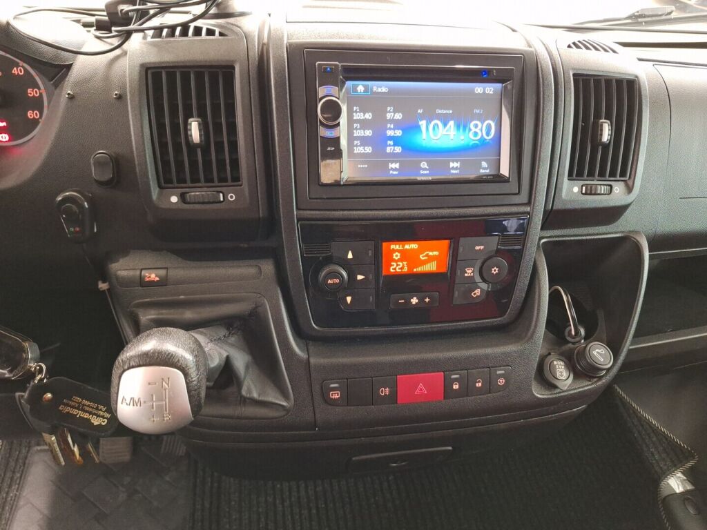 Pössl 2win 2015 Harmaa