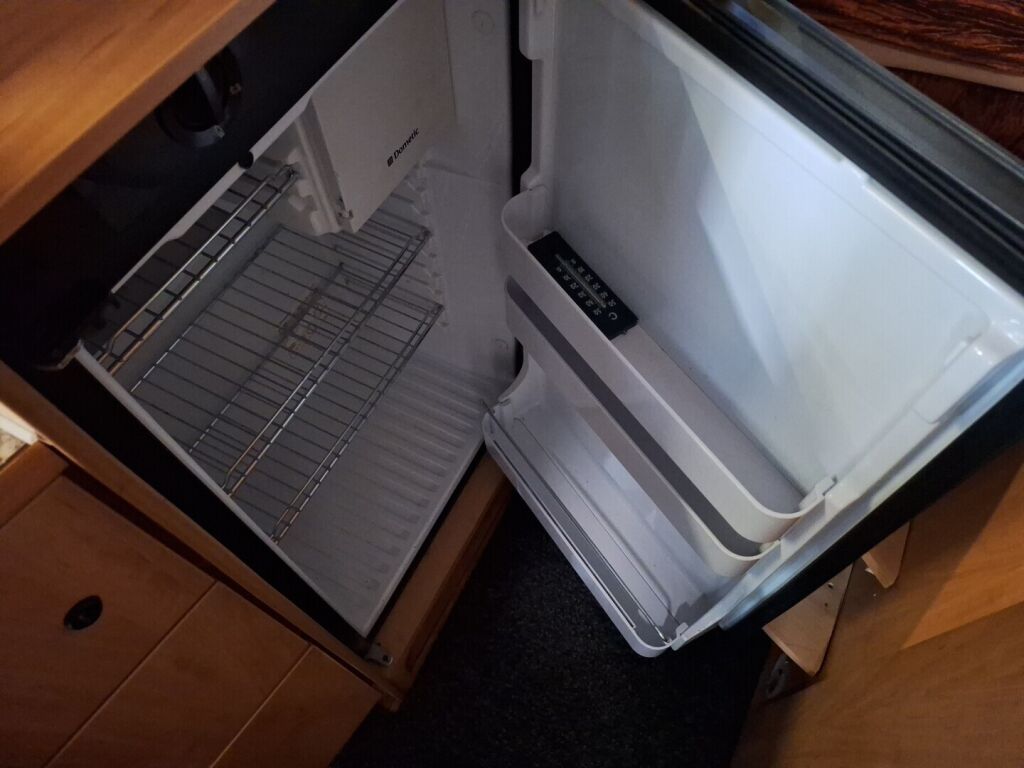 Pössl 2win 2015 Harmaa