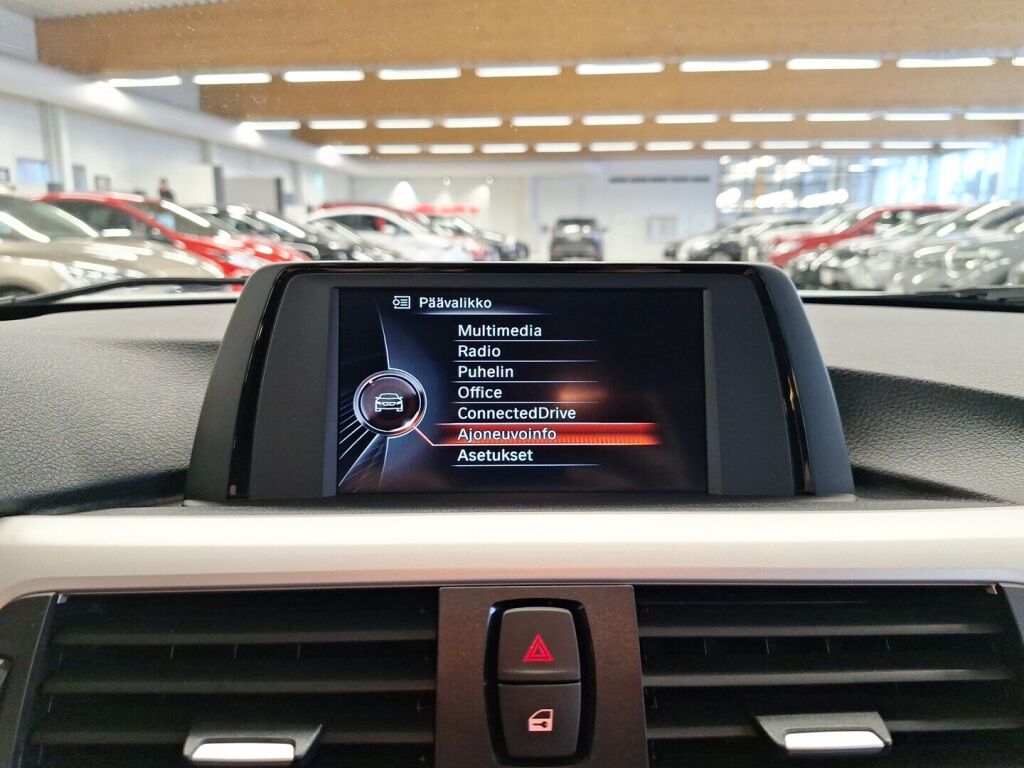 BMW 320 2015 Valkoinen