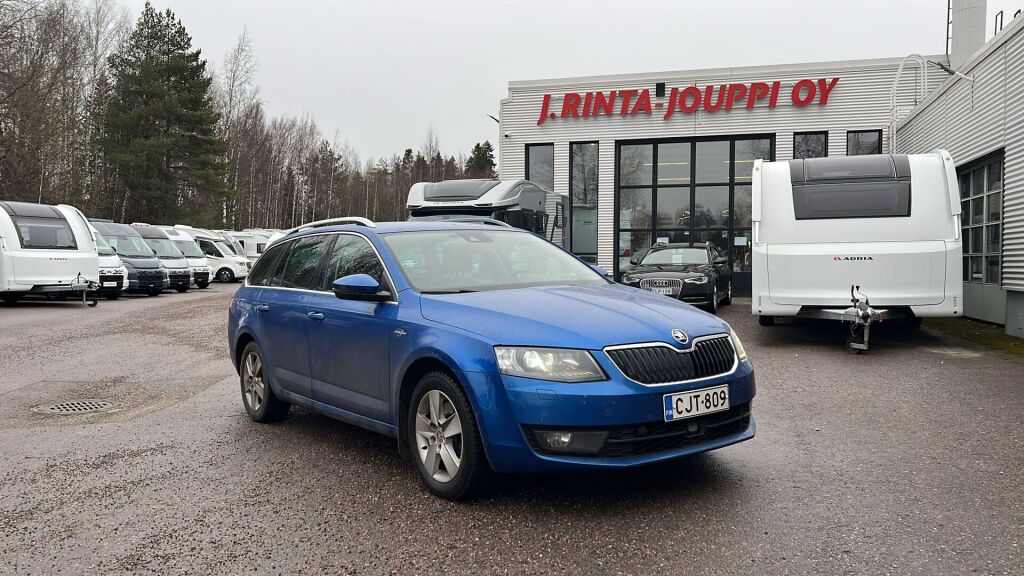 Skoda Octavia 2015 Sininen