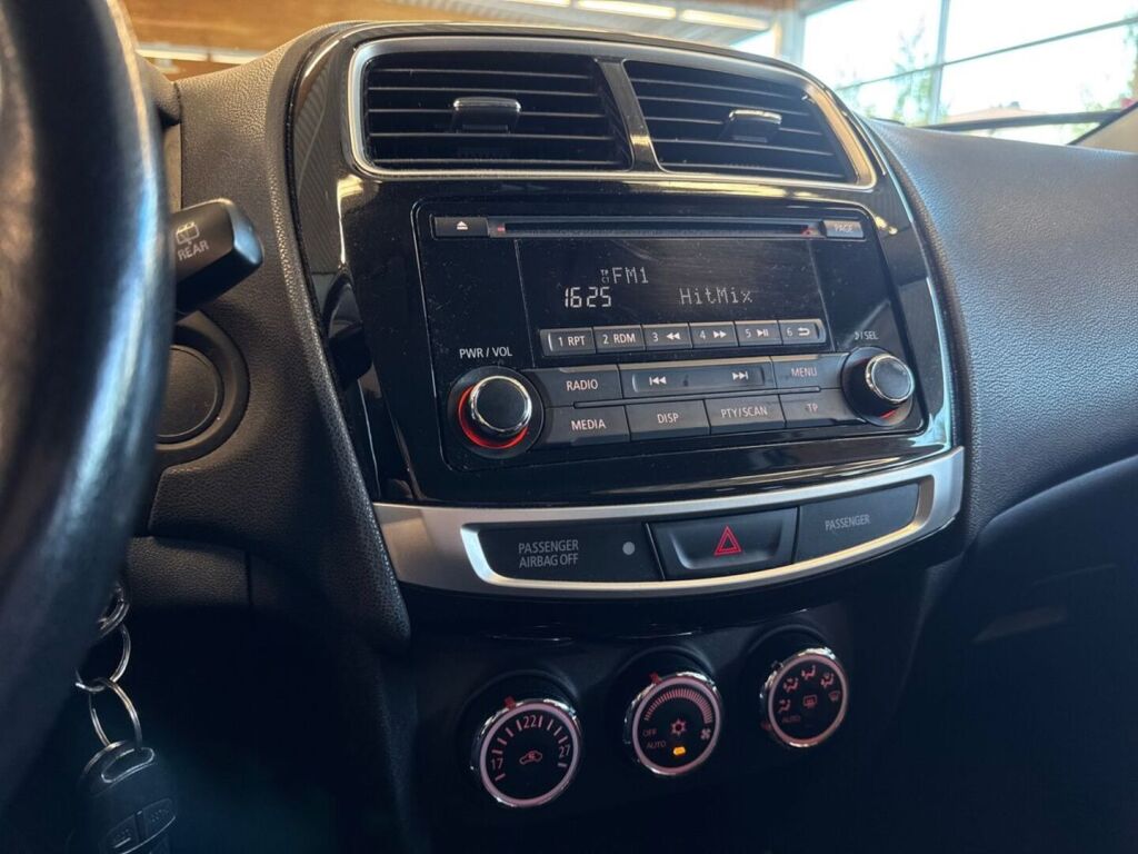 Mitsubishi ASX 2015 Harmaa