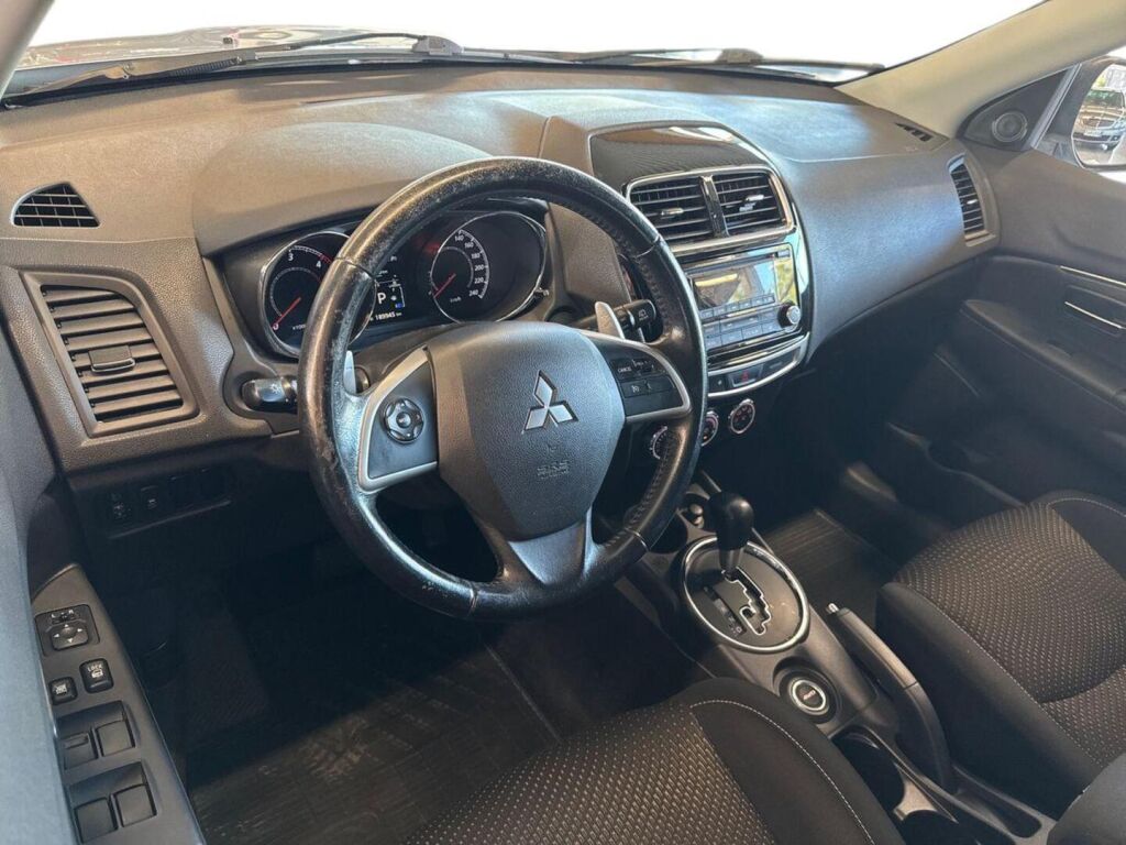 Mitsubishi ASX 2015 Harmaa