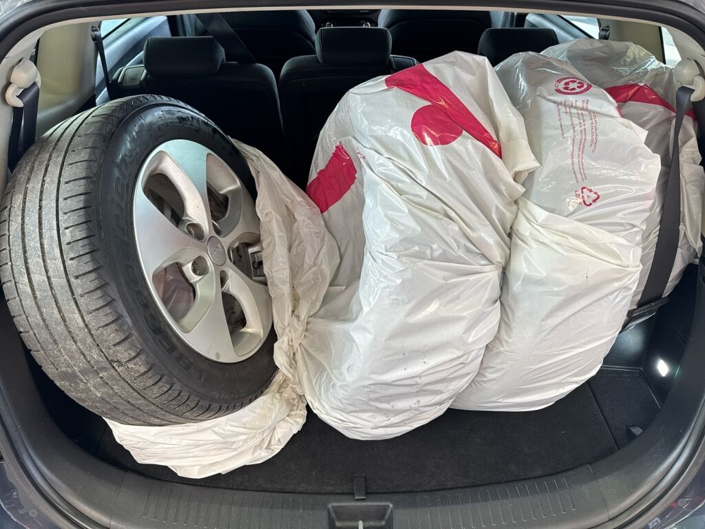 Kia Carens 2015 Sininen