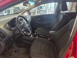 Kia Rio 2015 Punainen