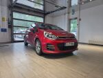 Kia Rio 2015 Punainen
