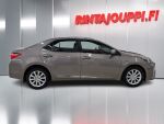 Toyota Corolla 2015 Ruskea (beige)