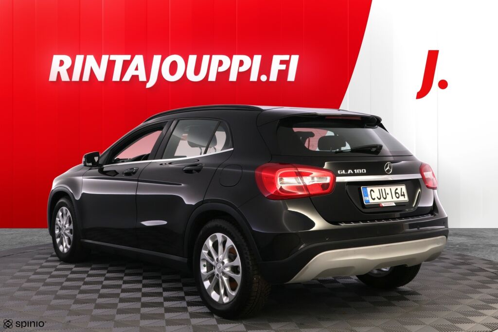 Mercedes-Benz GLA 2015 Musta