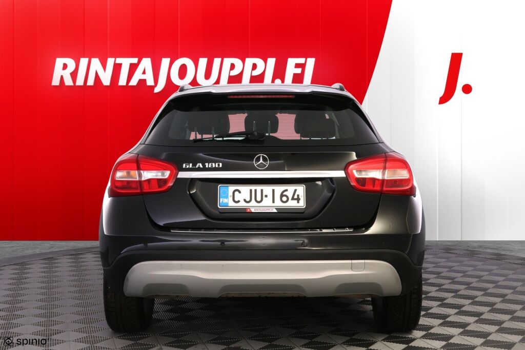 Mercedes-Benz GLA 2015 Musta