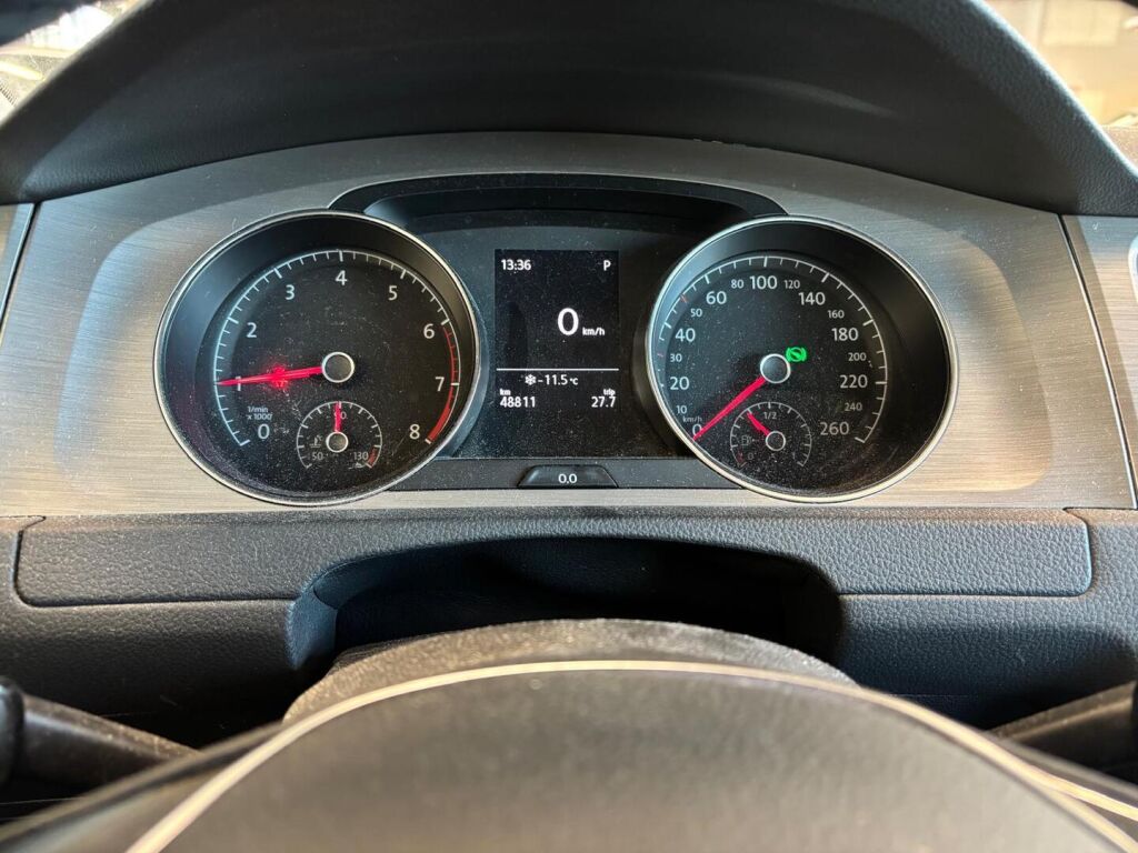 Volkswagen Golf 2015 Harmaa