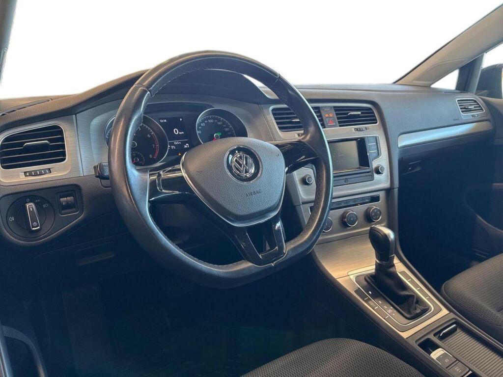 Volkswagen Golf 2015 Harmaa