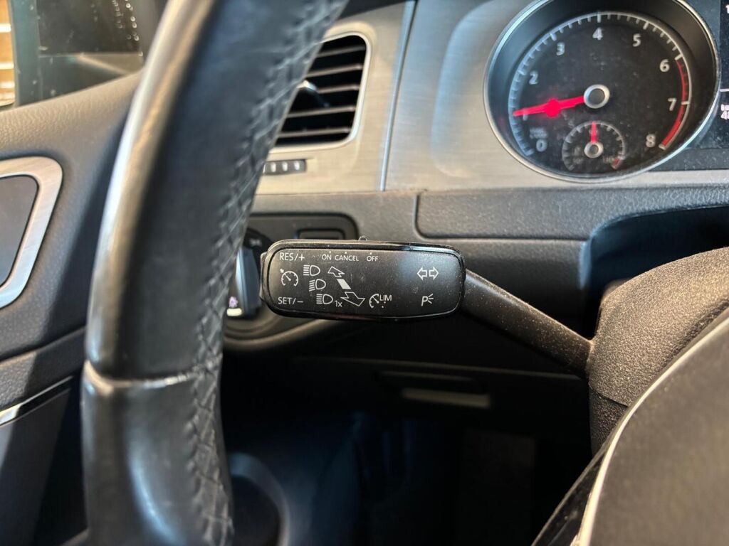 Volkswagen Golf 2015 Harmaa