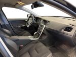 Volvo V60 2012 Musta