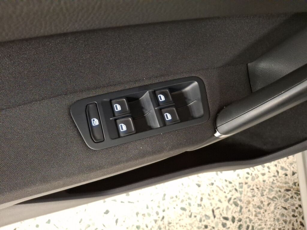 Volkswagen Golf Sportsvan 2015 Harmaa