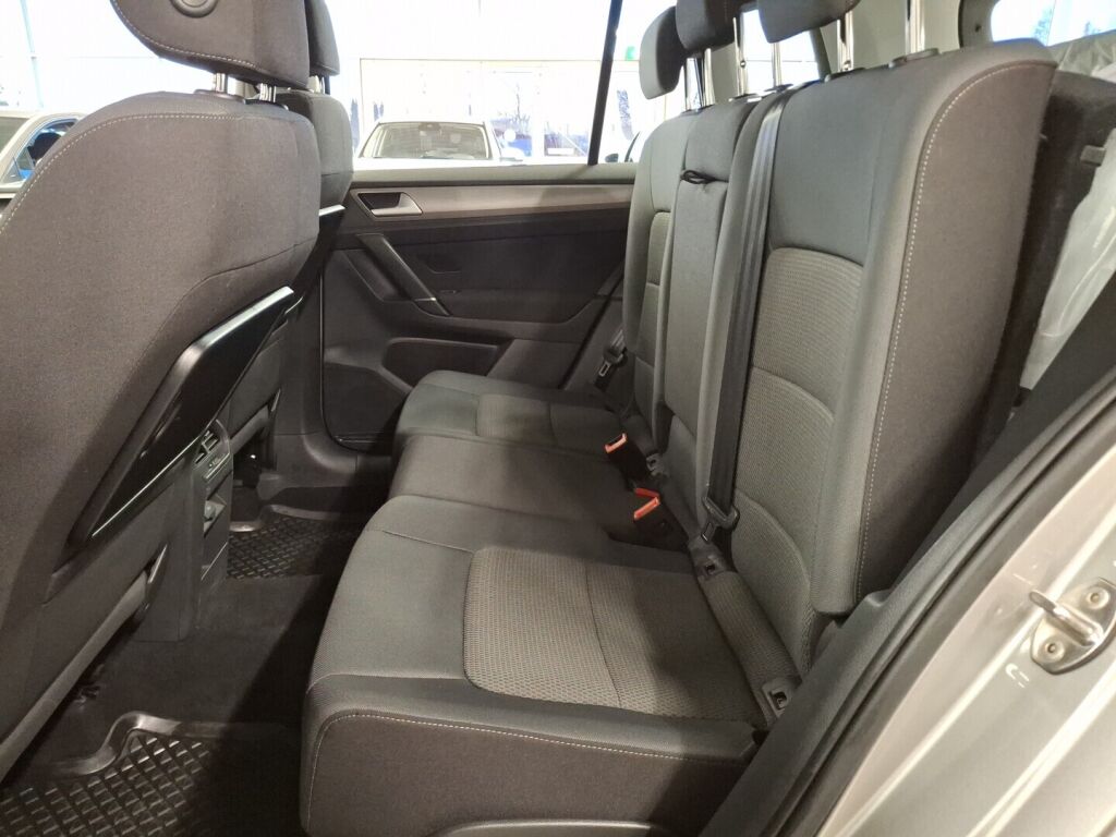 Volkswagen Golf Sportsvan 2015 Harmaa