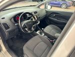 Kia Rio 2015 Hopea