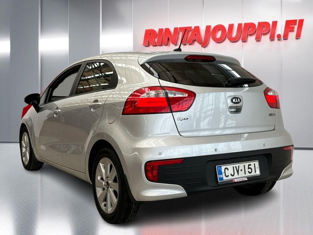 Kia Rio 2015 Hopea