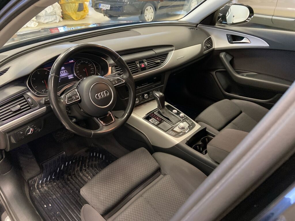 Audi A6 2015 Musta