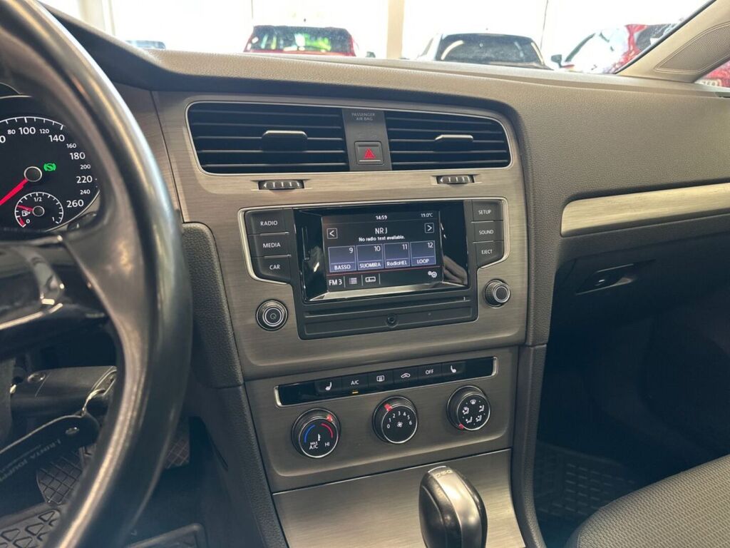 Volkswagen Golf 2015 Hopea