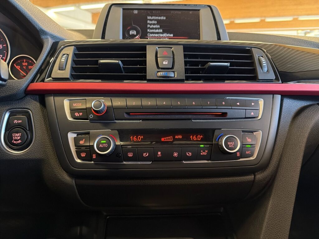 BMW 320 Gran Turismo 2015 Musta