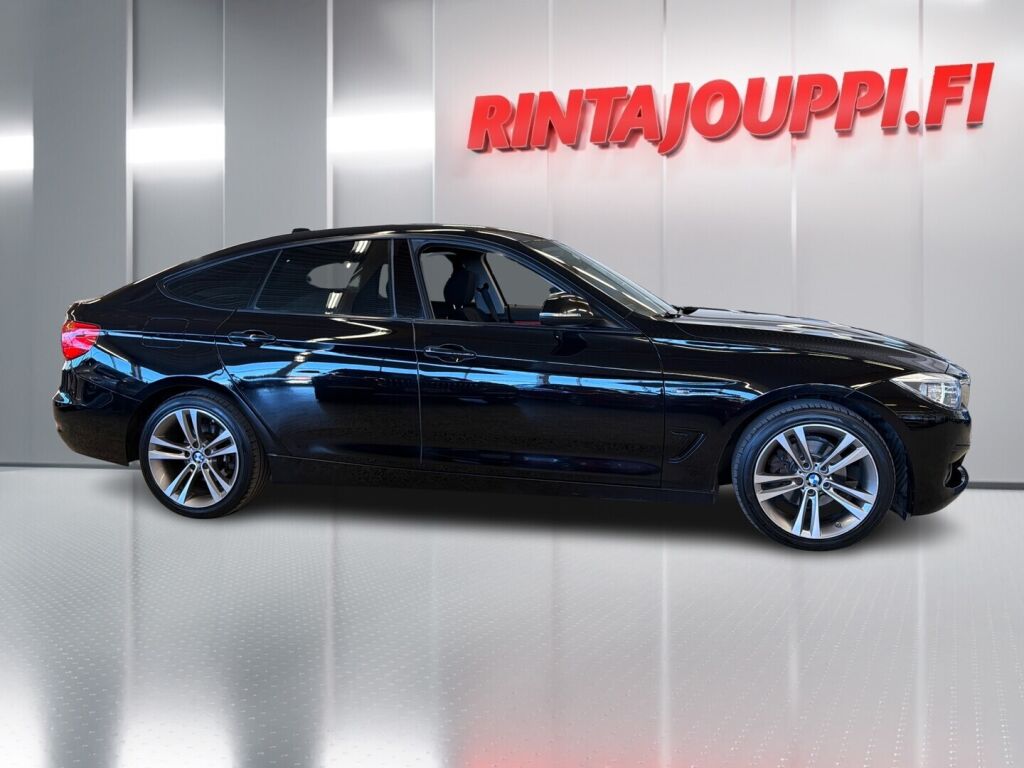 BMW 320 Gran Turismo 2015 Musta