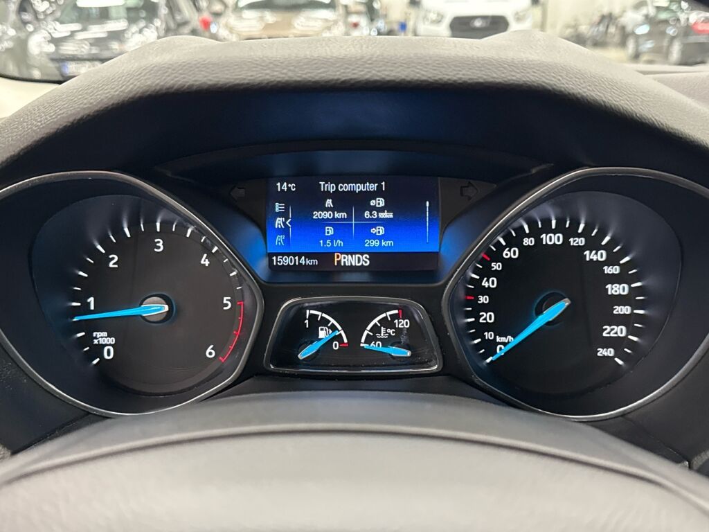 Ford Focus 2015 Harmaa