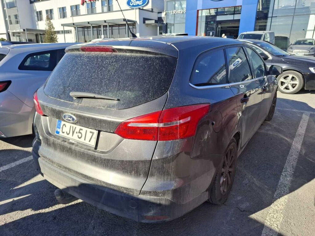 Ford Focus 2015 Harmaa