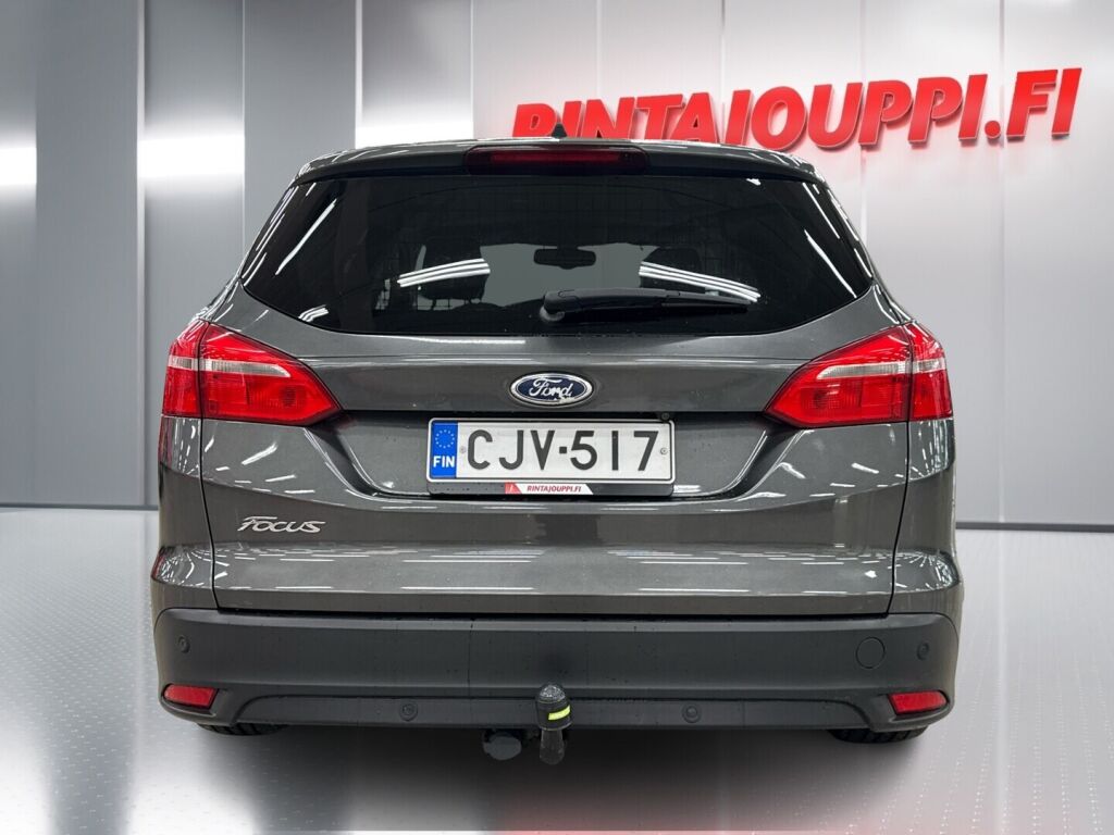 Ford Focus 2015 Harmaa