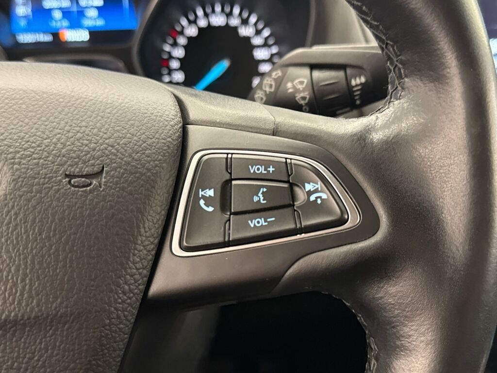 Ford Focus 2015 Harmaa