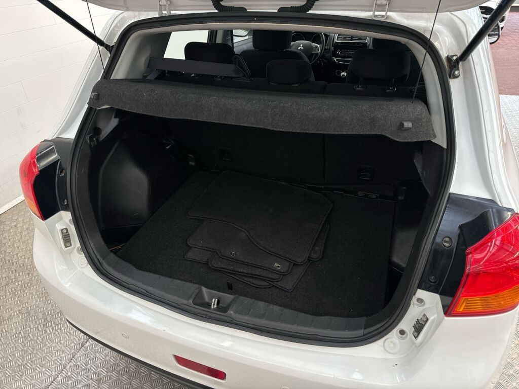 Mitsubishi ASX 2015 Valkoinen