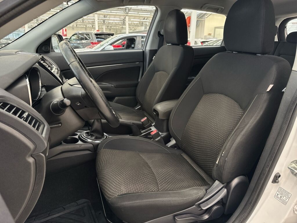 Mitsubishi ASX 2015 Valkoinen