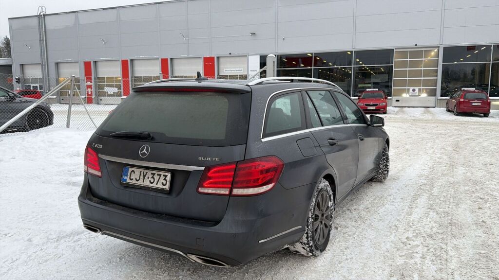 Mercedes-Benz E 2015 Harmaa