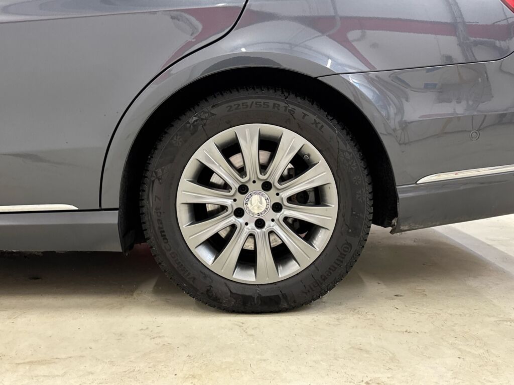 Mercedes-Benz E 2015 Harmaa