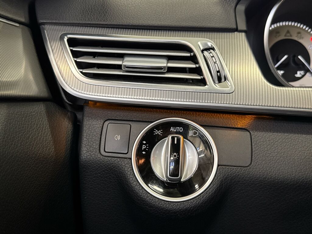 Mercedes-Benz E 2015 Harmaa