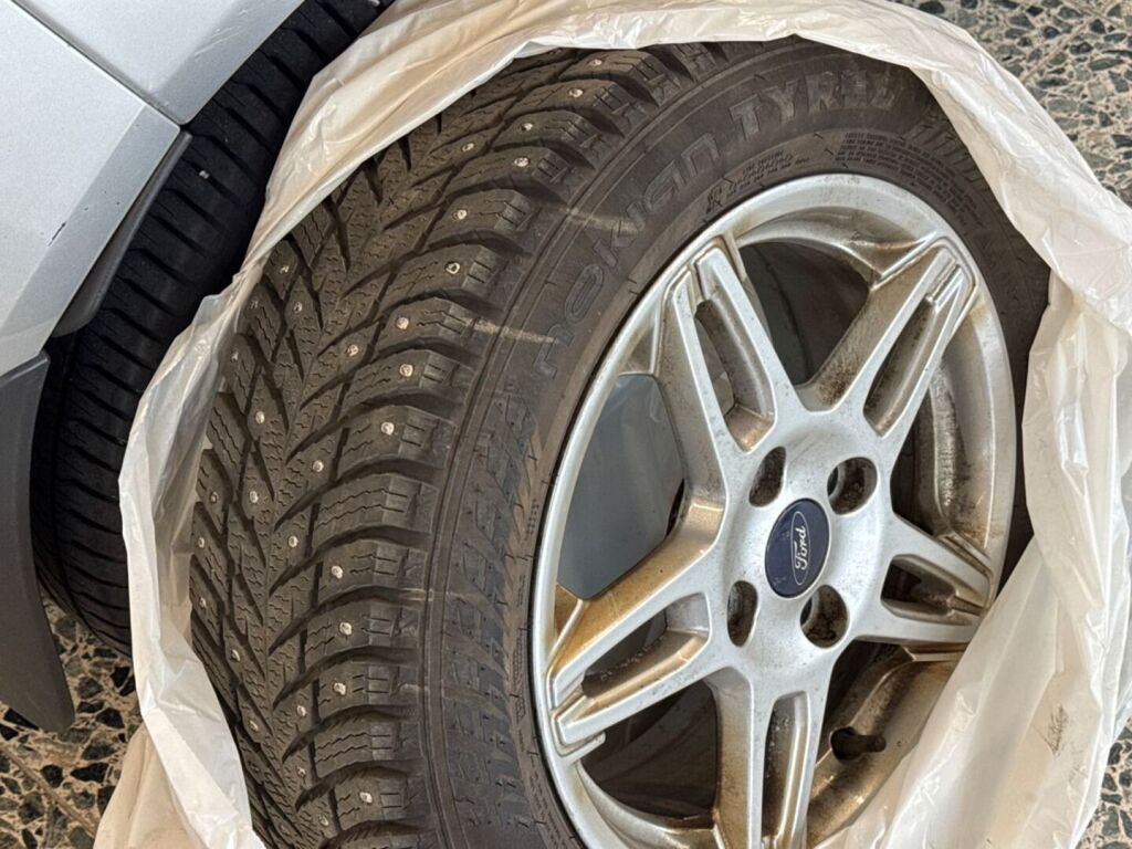 Ford Fiesta 2015 Harmaa