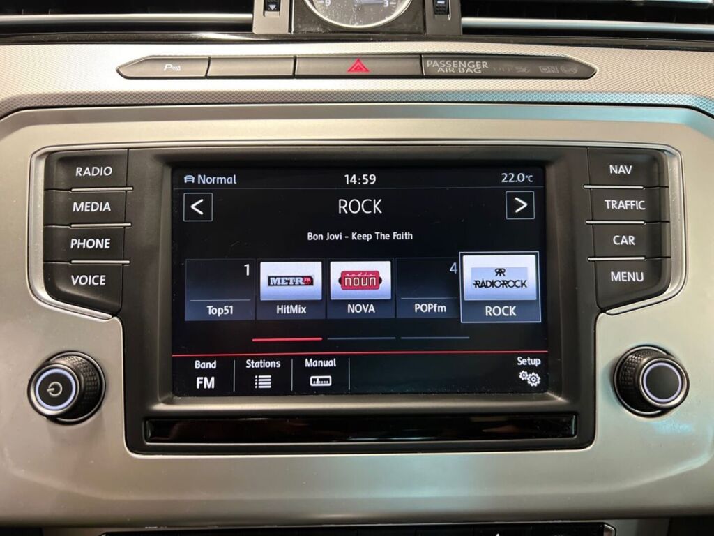 Volkswagen Passat 2015 Valkoinen
