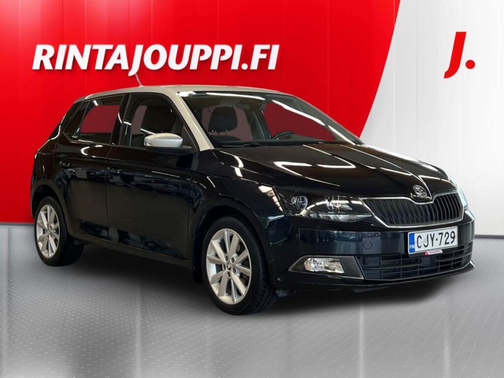 Skoda Fabia 2015 Musta