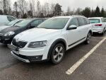Skoda Octavia 2015 Valkoinen