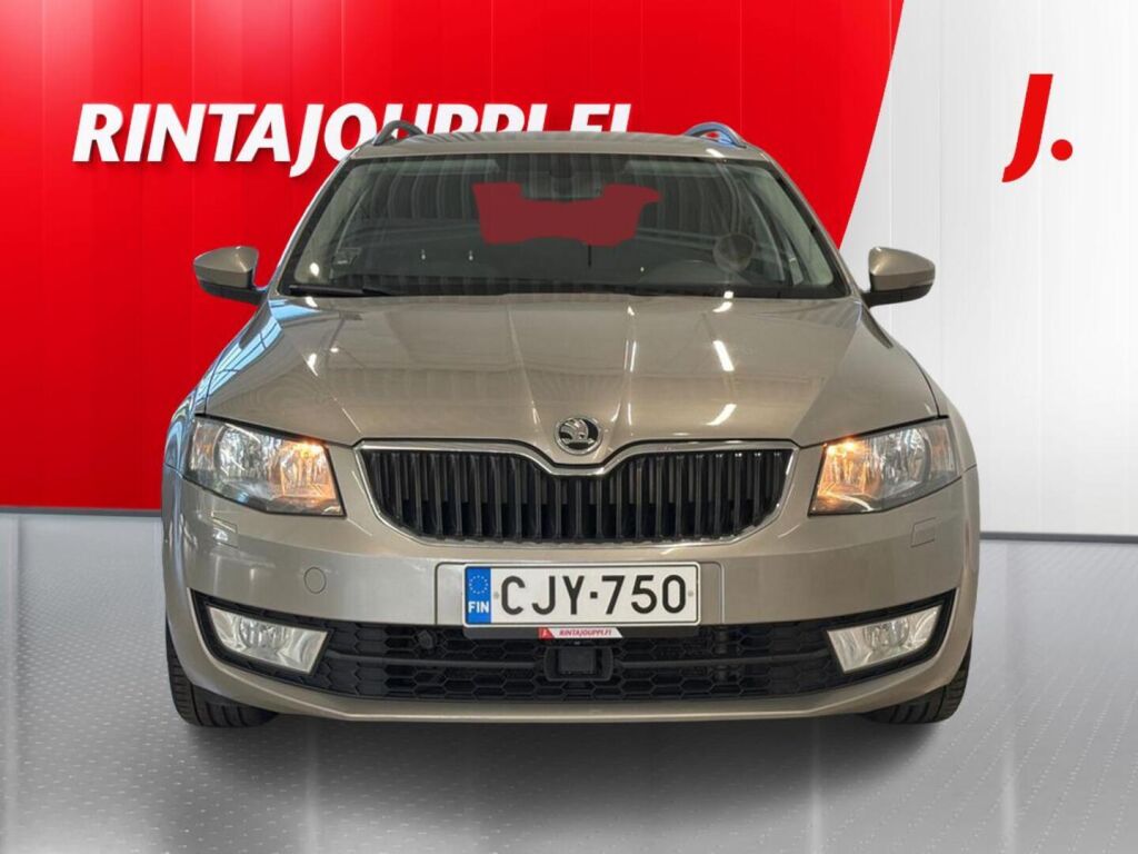 Skoda Octavia 2015 Ruskea (beige)