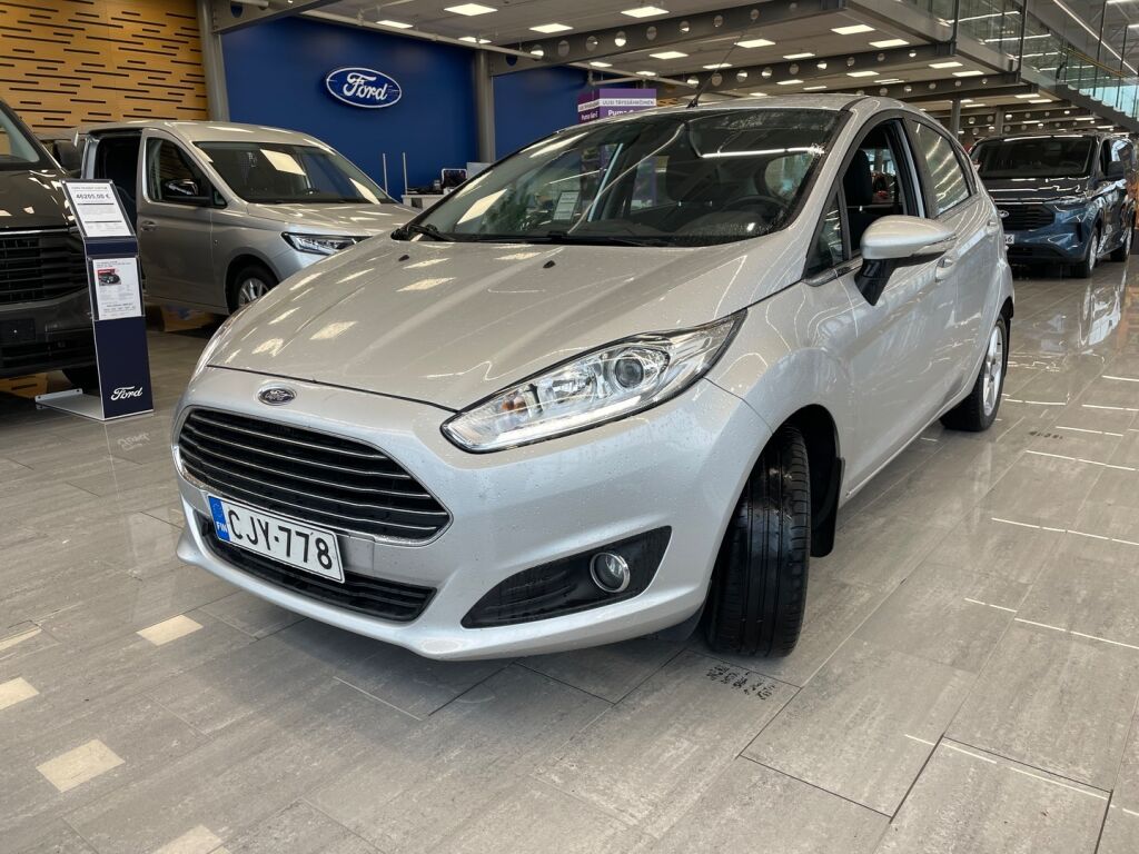Ford Fiesta 2015 Moondust Silver